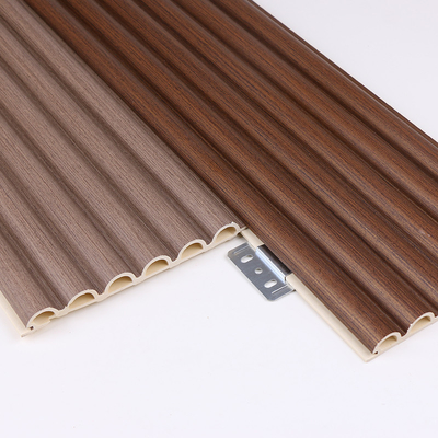 Chất lượng Tấm ốp tường trang trí nội thất 15mm PVC gỗ nhựa dạng vòm Nhà máy
